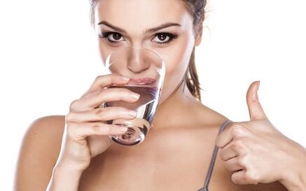 Perder peso con agua